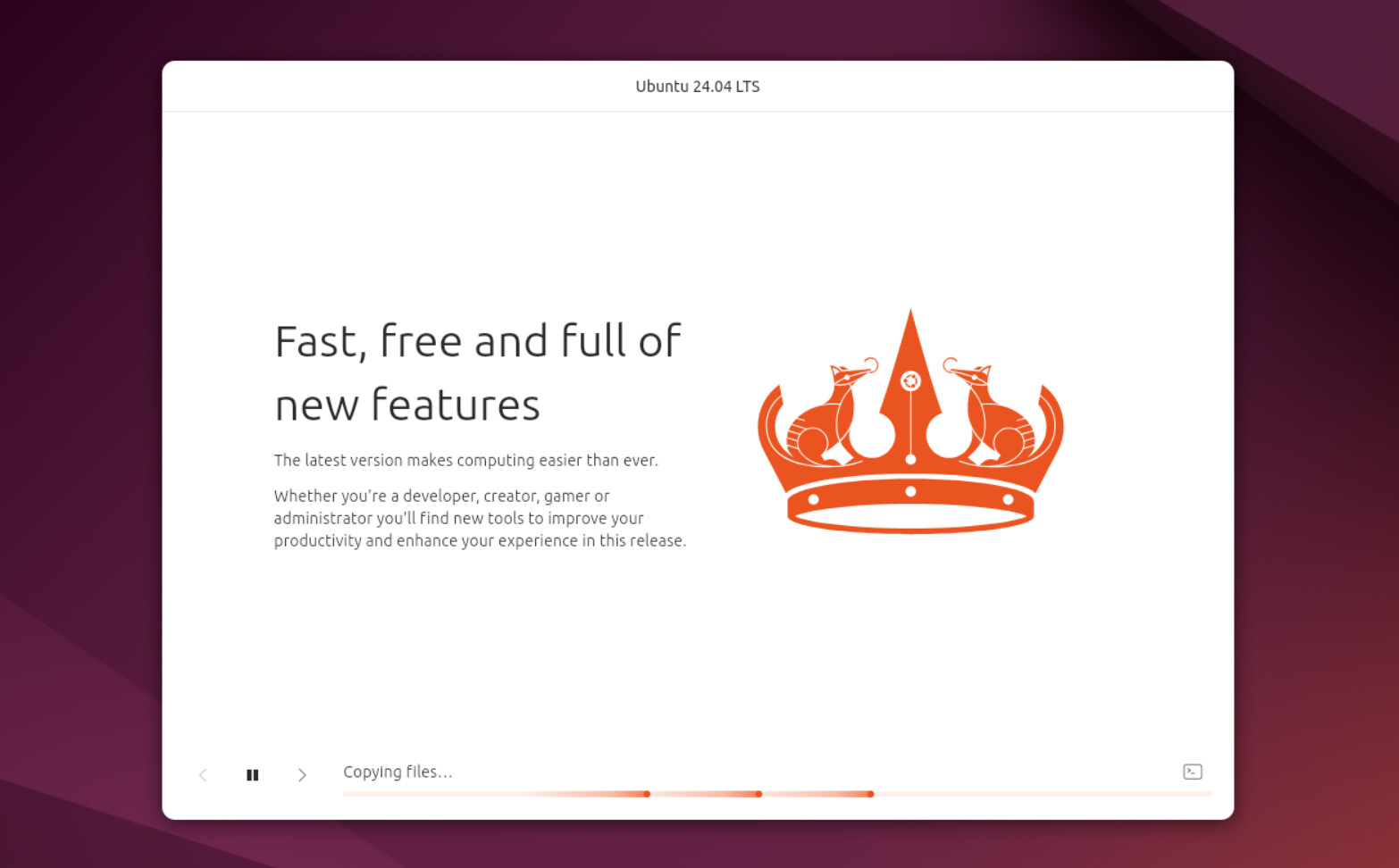 Ubuntu đang cài đặt